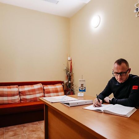 Hotel Murat プトゥイ エクステリア 写真