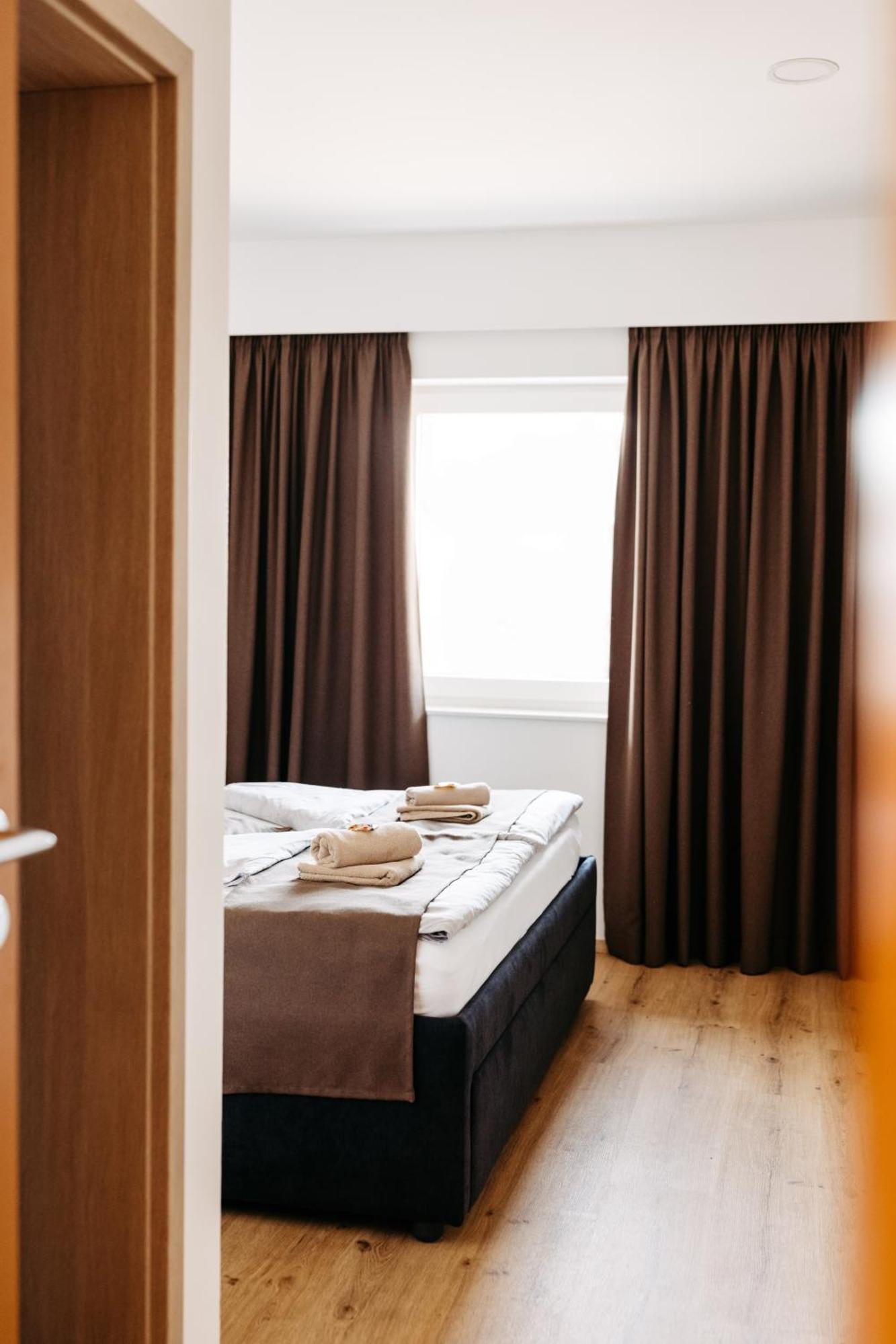 Hotel Murat プトゥイ エクステリア 写真