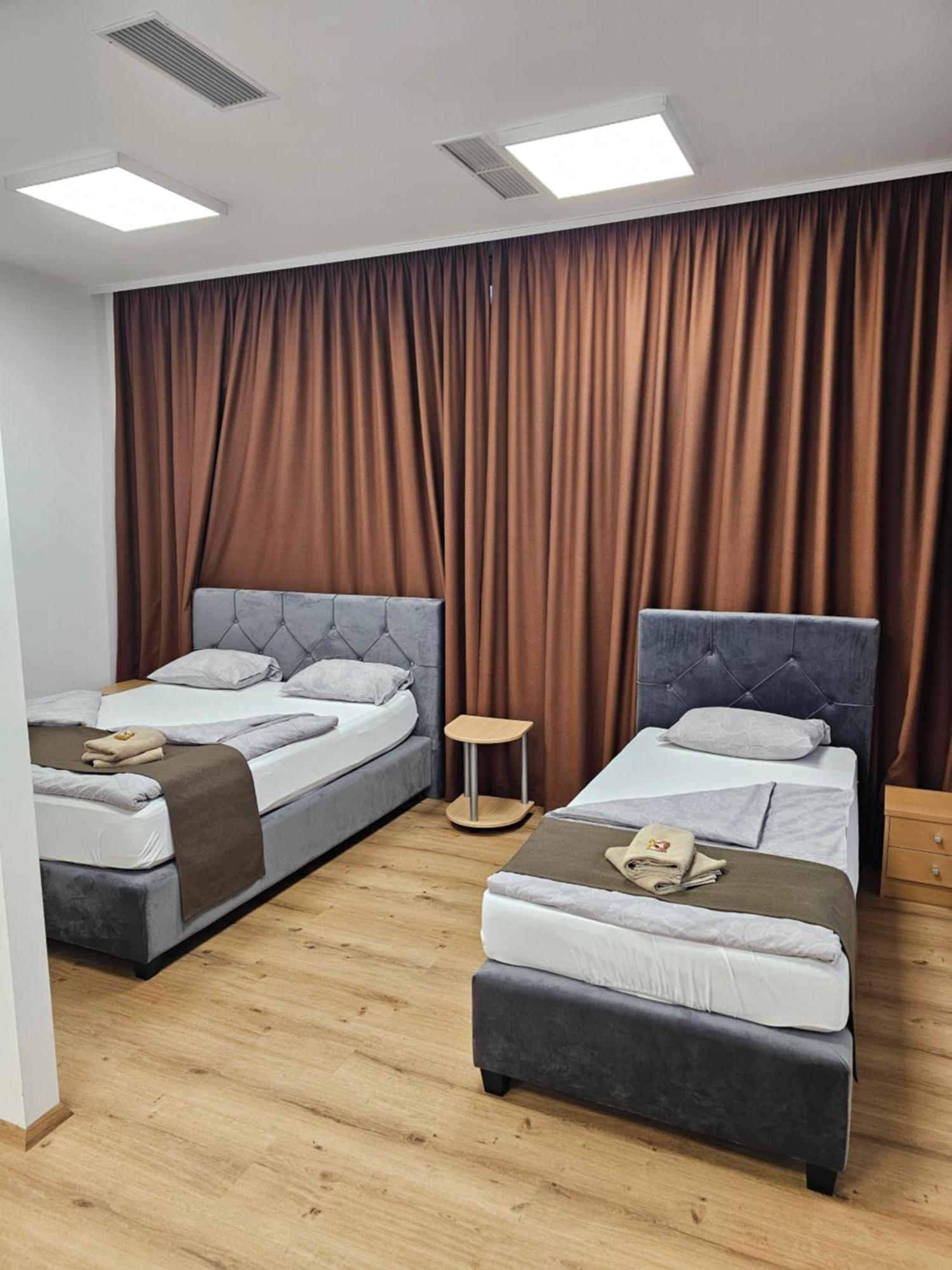 Hotel Murat プトゥイ エクステリア 写真